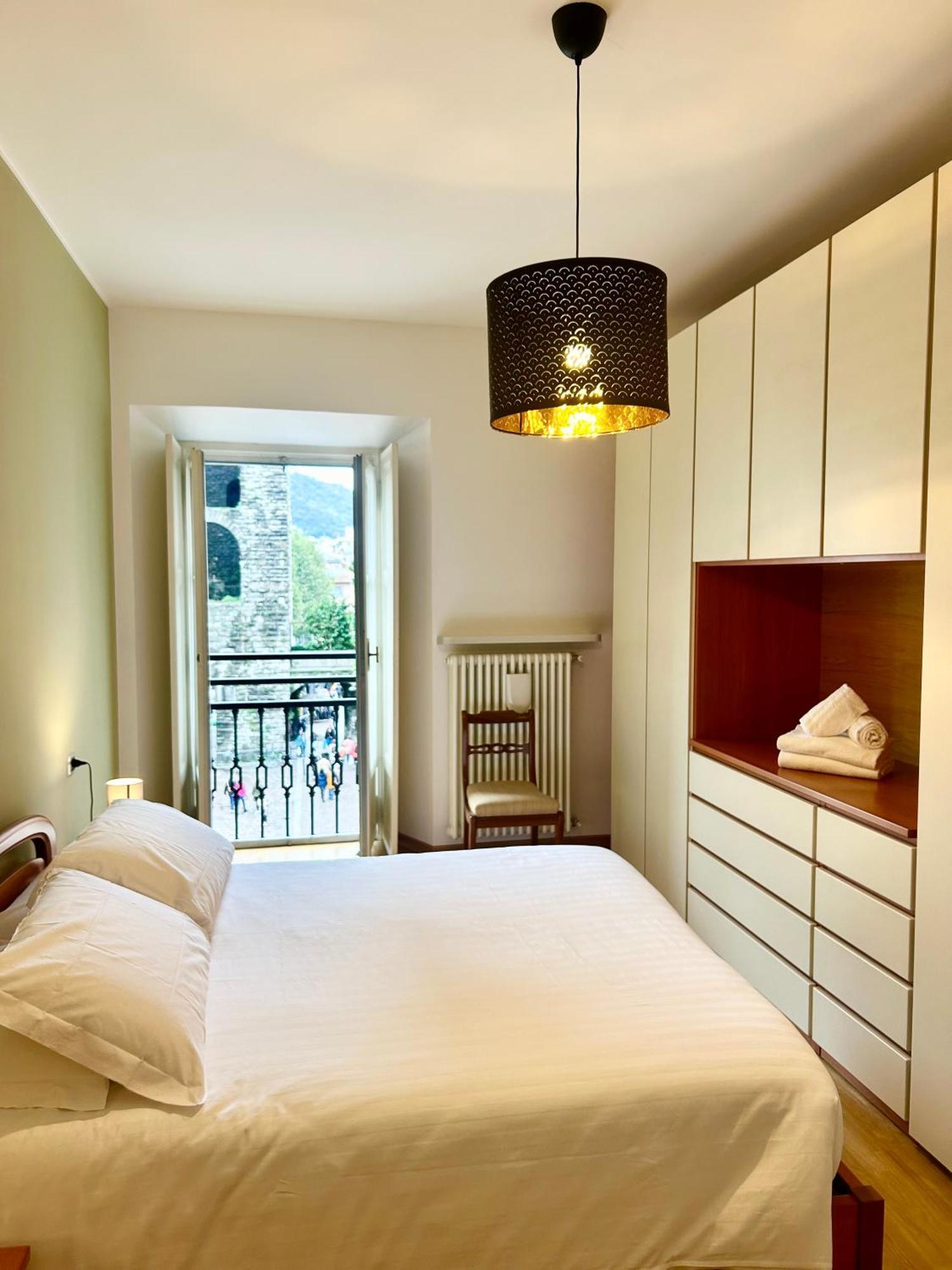 Porta Torre Como Apartment - By Relais Di Giada Kültér fotó
