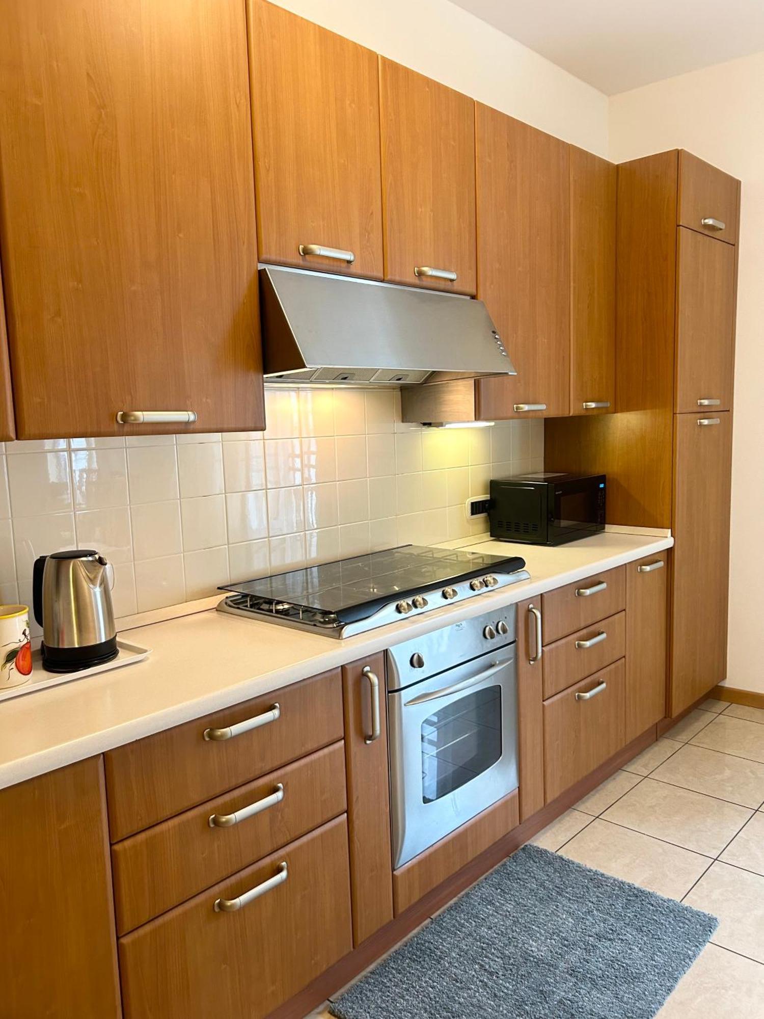 Porta Torre Como Apartment - By Relais Di Giada Kültér fotó