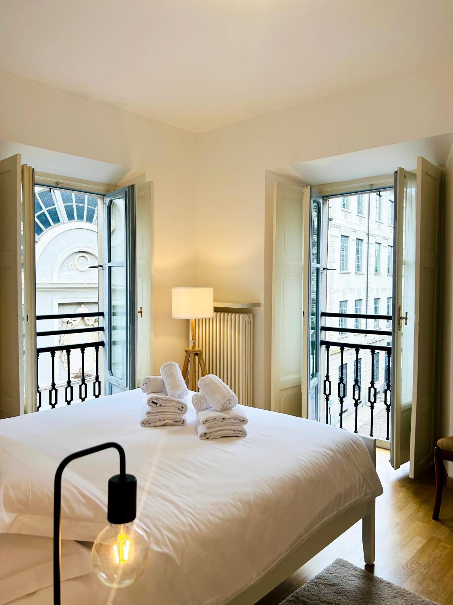 Porta Torre Como Apartment - By Relais Di Giada Kültér fotó